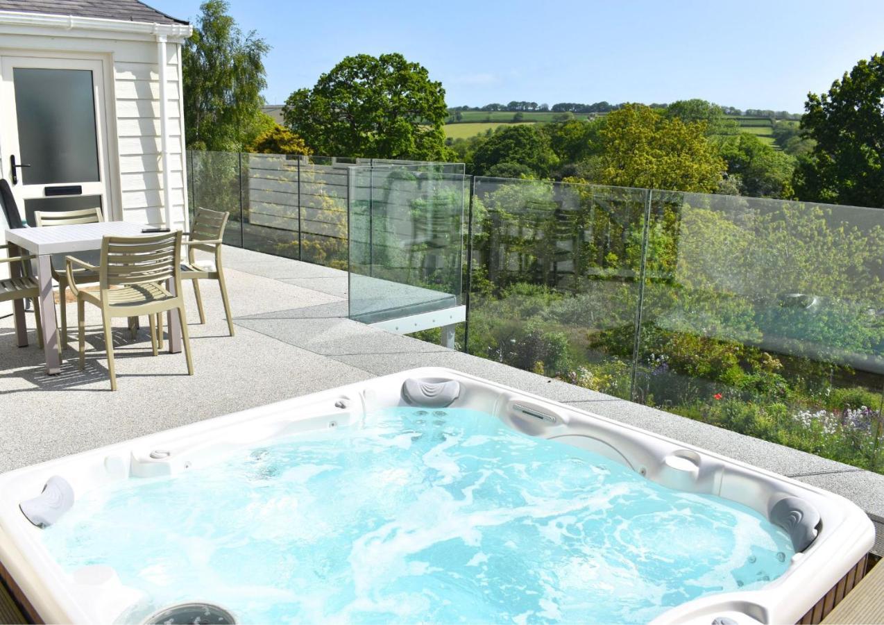 Gwbert Holiday Cottages, Green Meadow Cardigan Exterior foto